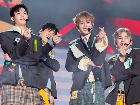 Chiến thắng đầu tiên của đội hình Tân binh thăng cấp trước nhóm nhạc K-Pop