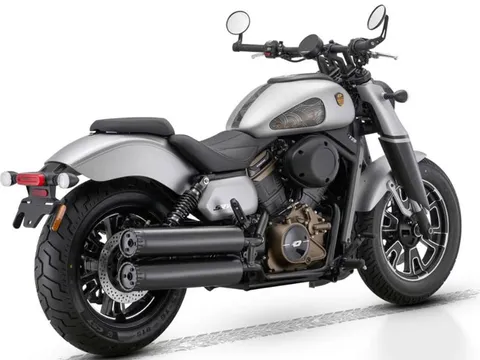 Môtô động cơ V-Twin, phanh ABS 2 kênh, giá chưa tới 100 triệu đồng