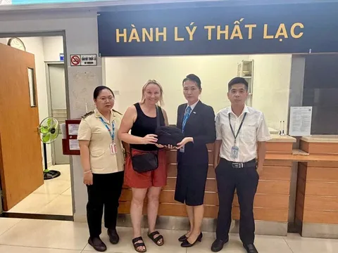 Cảng hàng không Phú Quốc liên tục trả lại tài sản hành khách để quên