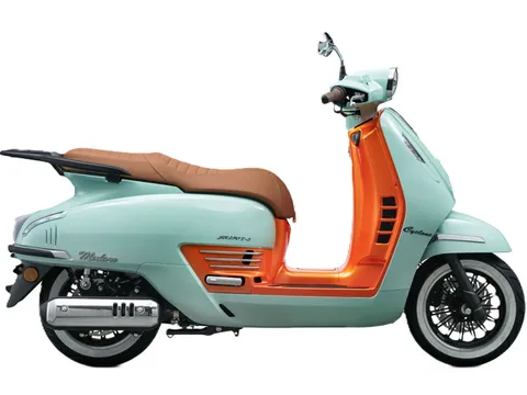 Xe tay ga 250cc, phanh ABS 2 kênh, giá gần 87 triệu đồng