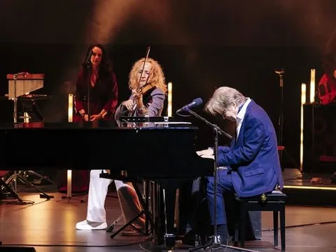 4000 khán giả Việt đắm mình trong không gian âm nhạc chữa lành ‘khu vườn bí mật’