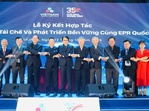 Đồng hành cùng doanh nghiệp ngành nhựa