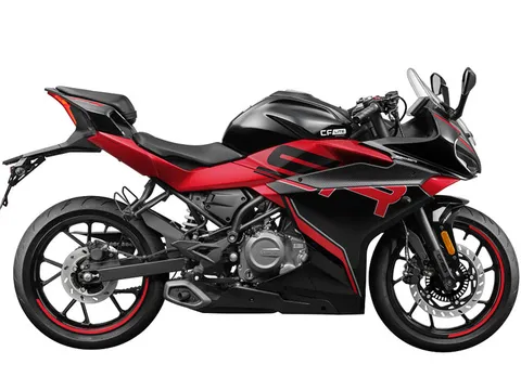 Xe côn tay 249cc, trang bị tiên tiến, giá hơn 62 triệu, cạnh tranh với Honda CBR250RR