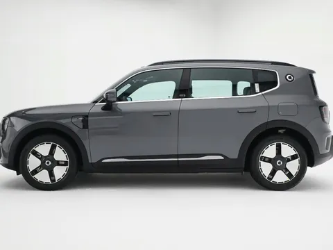 Thương hiệu con của Mercedes-Benz ra mắt SUV mạnh 435 mã lực, giá hơn 700 triệu đồng