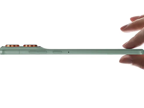 Smartphone ‘nồi đồng cối đá’, dày 5,99mm, giá rẻ gấp 3 iPhone Air